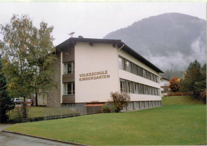Volksschule Ötztal-Bahnhof alt